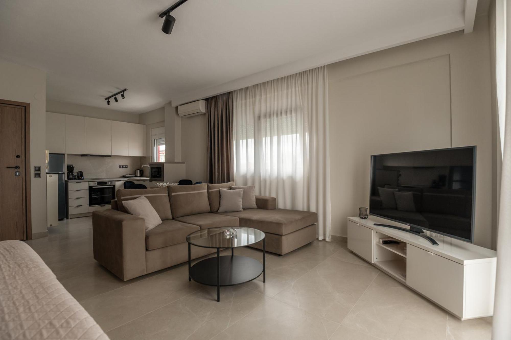 אורסטיאדה Likehome Apartments מראה חיצוני תמונה