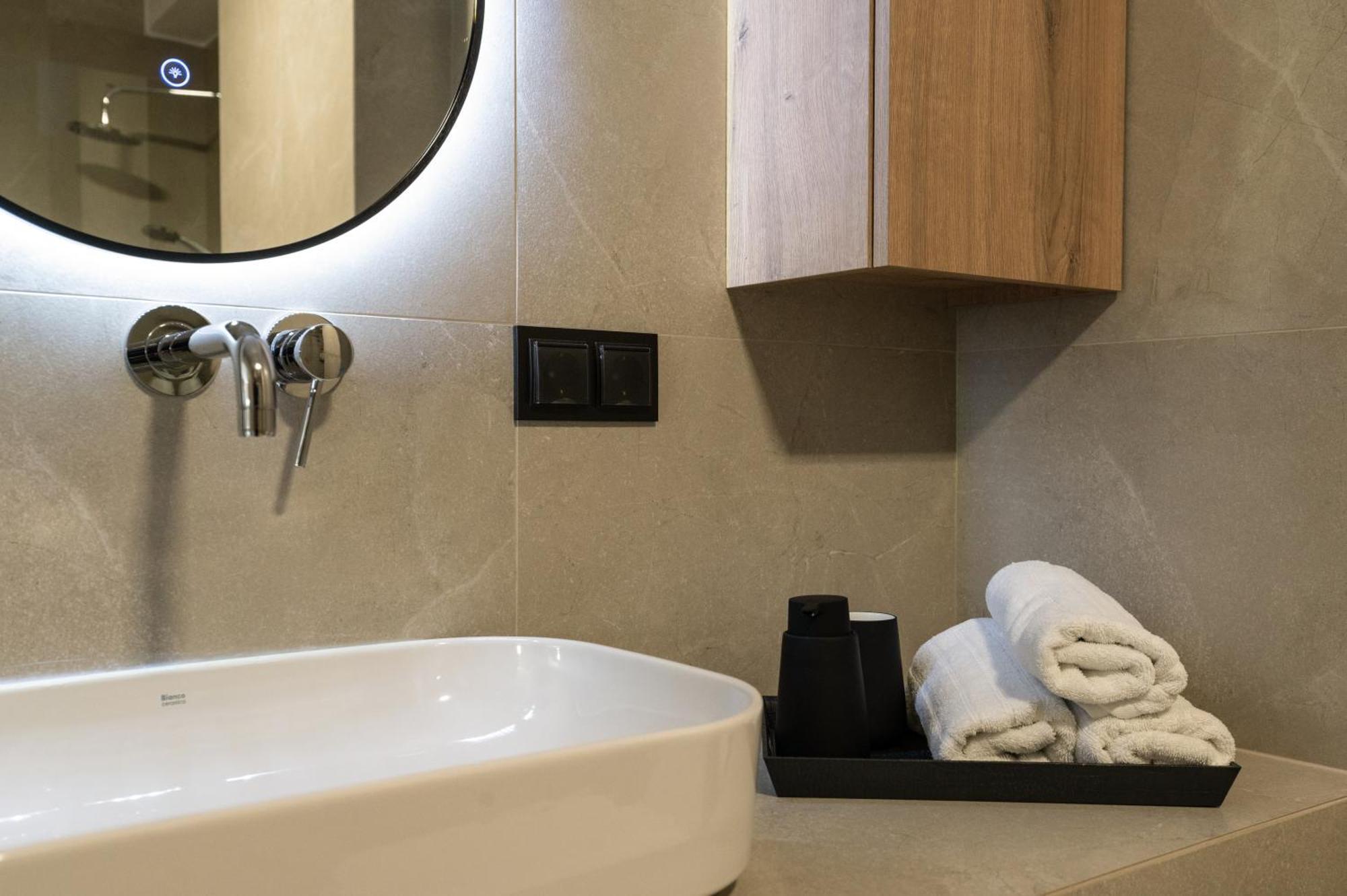 אורסטיאדה Likehome Apartments מראה חיצוני תמונה